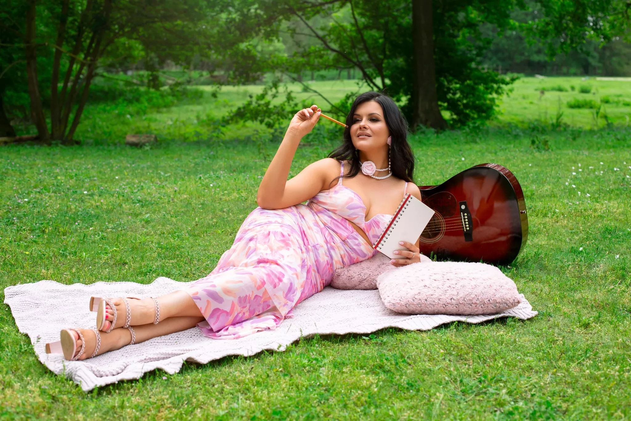 Czy to najpiękniejsza gwiazda disco polo? Zmysłowa Iness zachwyca w zwiewnej stylizacji

